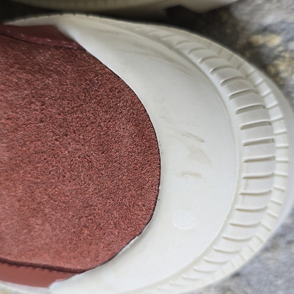 GIanni Bini Wander Lust Lug Sole Platform booties - Picture 4 of 15